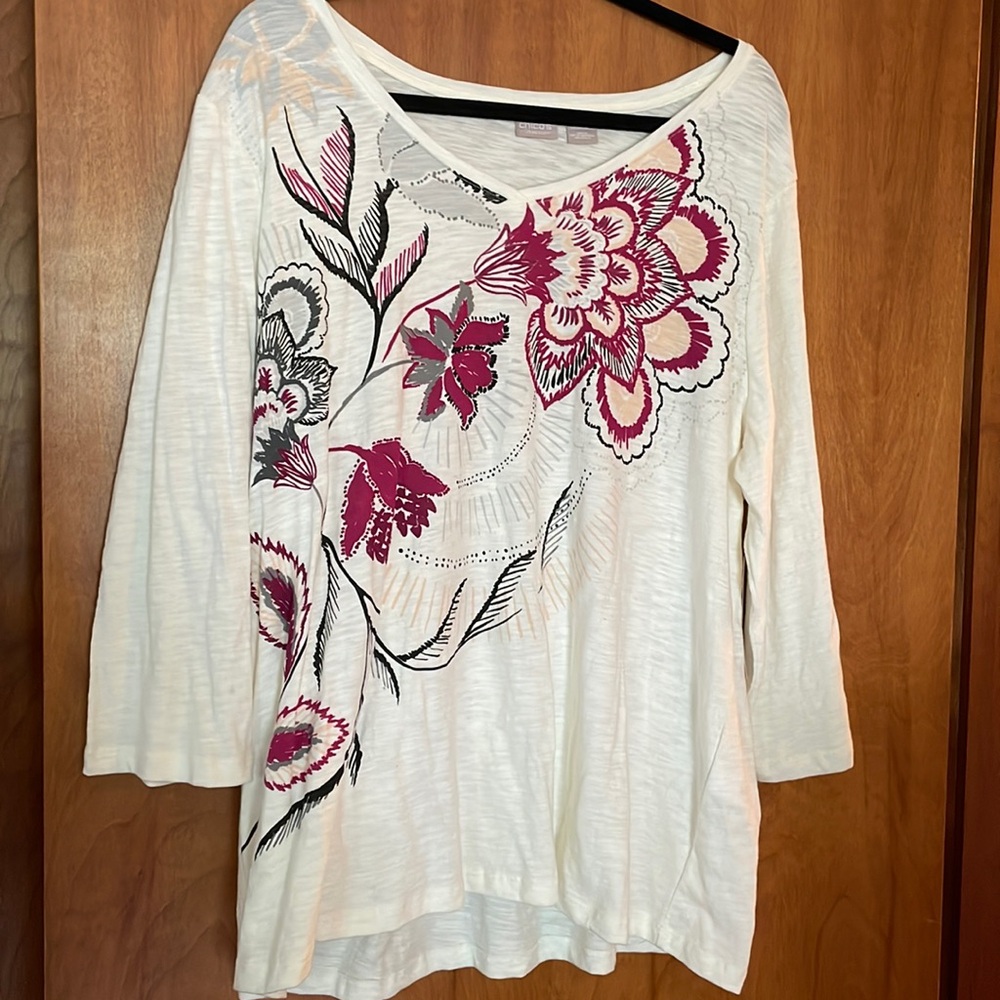 Chicos long sleeve tshirt. Nwt Size 4